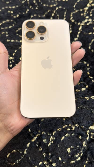 Iphone 16 pro max 256gb desert titanium 9/10 cond . . pta approved