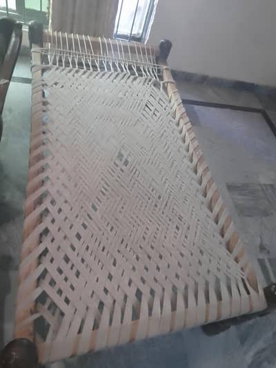 wooden charpai only one in new condition