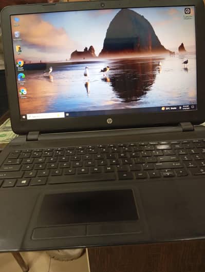 hp laptop  used for sale available in Valencia town H block in lahor