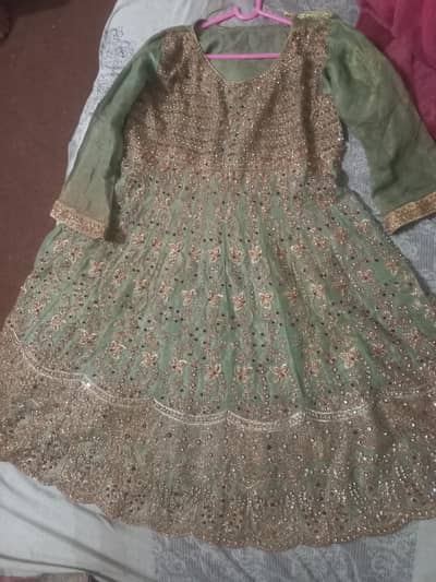 ye just 2 pics he maxi he or dupta he