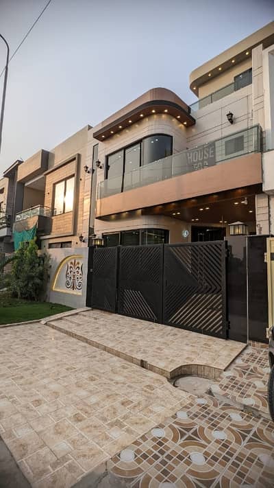 5 Marla 40ft road Brand New House For Sale Direct Meeting With Owner In Parkview City Lahore