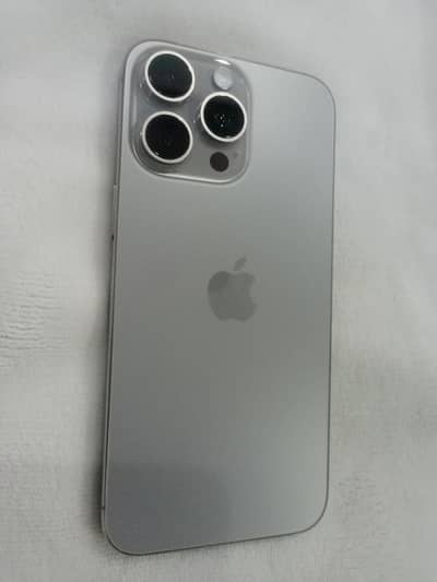 IPhone 15Pro Max 256GB Natural Tatinium