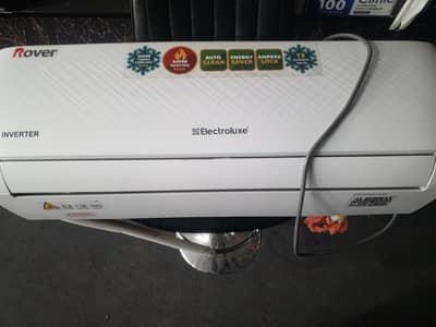 inverter 1.5ton Electrolux air condition