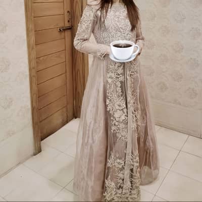 Pastel pink Formal Dress, comes with tissue dupatta, prize negotiable.