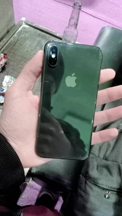 iphone x available 4/64 Non pta.