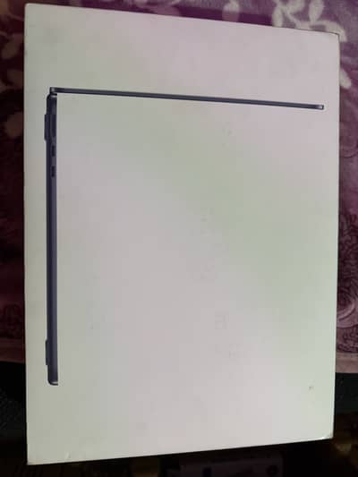 Macbook Air 13" m4 midnight 16gb 256gb Brand new just box open