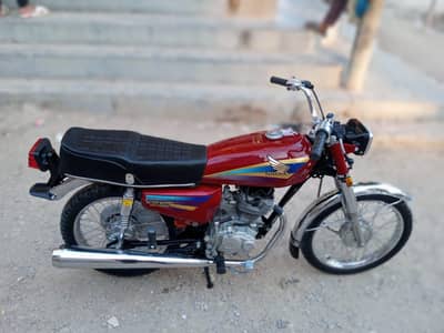 Honda 125 CG 2005 model my WhatsApp number, 0328,,7241,,,129