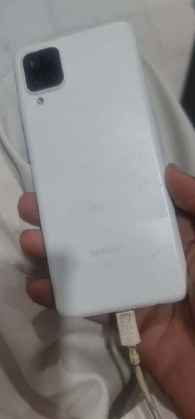 Samsung a12
