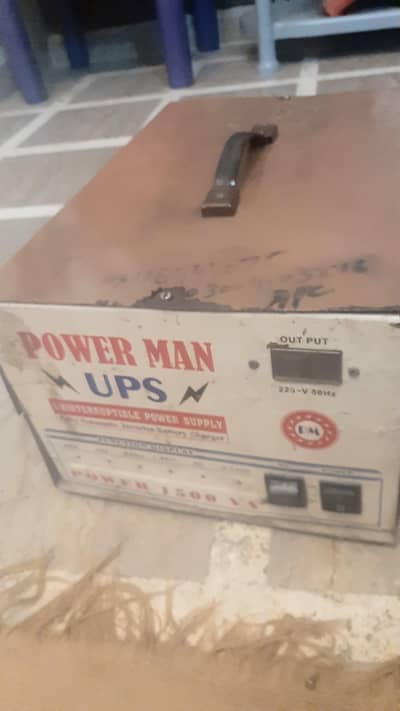 Powermen UPS conventional  type. 4 tubelight and 4 fan.