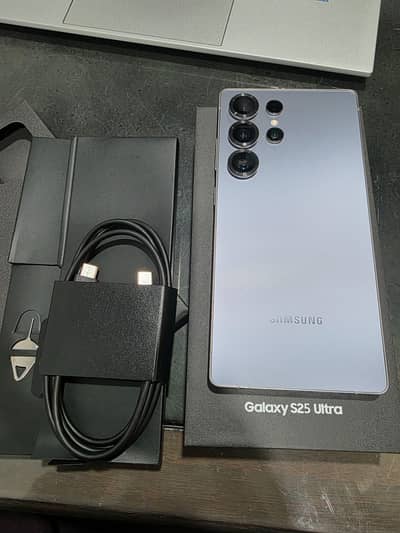 Galaxy S25 ultra and S24 Ultra 10/10 Genuine sets