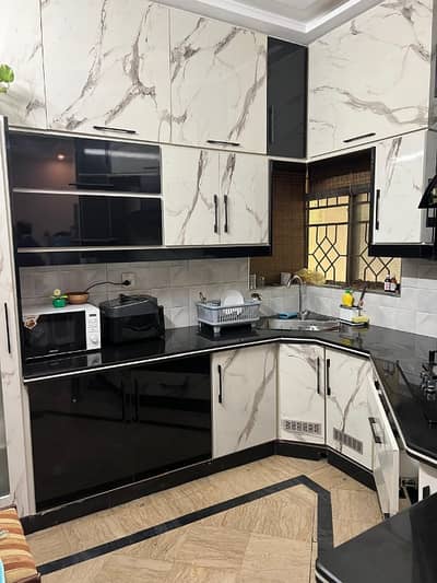 10 marla independent house for rent in nasheman iqbal phase 1