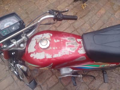 honda 70 2015/2016 model