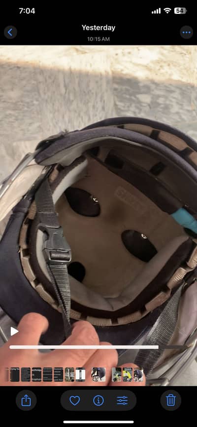 Cricket helmet shery