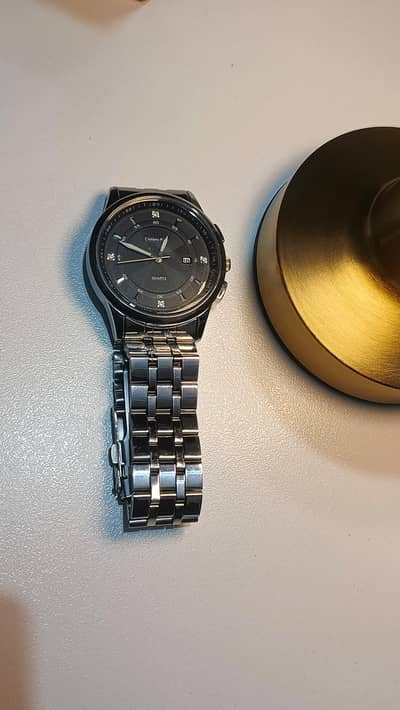 Men watch Steelness steel