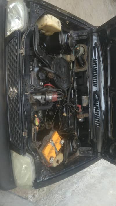 Sialkot 0,3,0,0,7,9,4,4,7,3,8 yellow cap texi 0/3/0/0/7/9/4/4/7/3/8