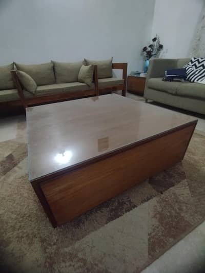 Coffee table set