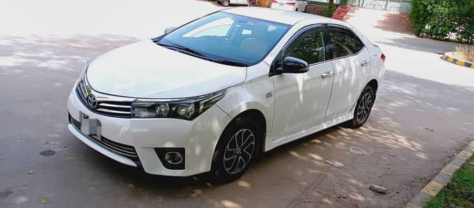 Toyota Corolla GLi / Altis 1.6 – 2015 Model