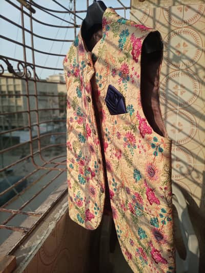 Embroidery Waistcoat