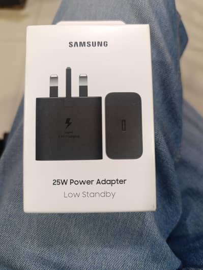 Samsung 25W power adapter. UAE imported origonal