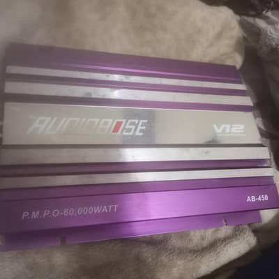 Amplifier Audiobose V8 Urgent sale