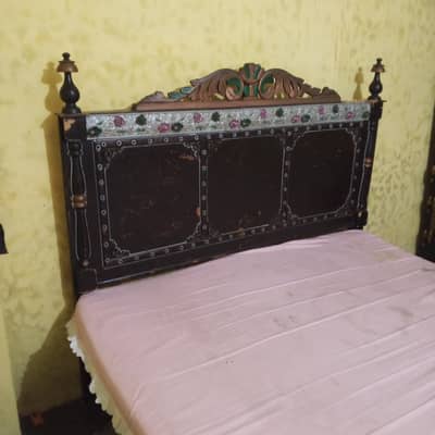 use bed dresst use 03214617467