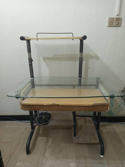 Computer Table for Sale - Home & Office Use