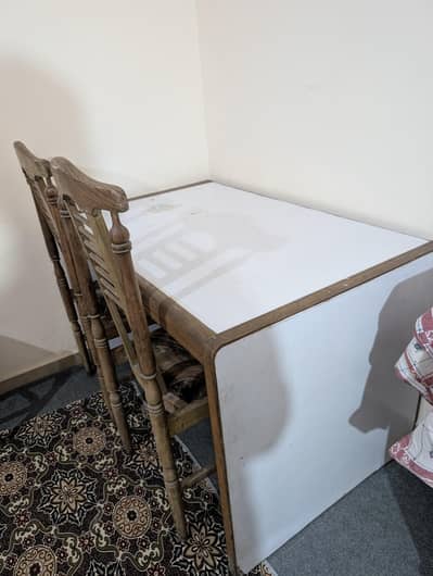 L size Dining Table with 6 chairs.