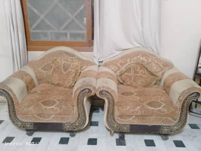 7 seter sofa set vip condition