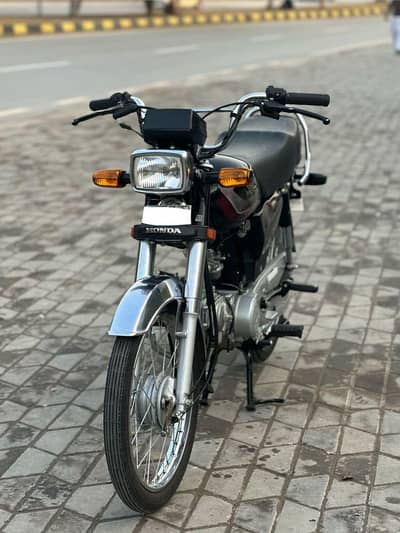 Honda CD 70 2025 Model | Just Like New | Islamabad Registered