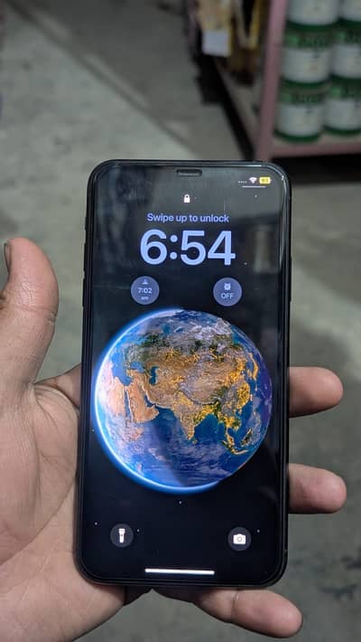 iPhone 11 Pro Max for Sale – Like New