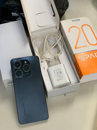 Tecno spark 20 pro 8+8 256 with box and charger