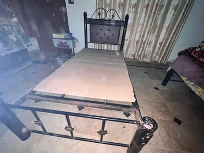 Iron bed