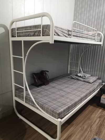 bunk bed