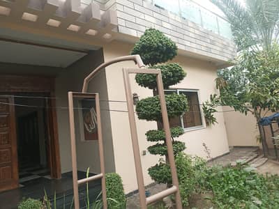 21 MARLA CORNER DOUBLE STOREY HOUSE ON 80 FT ROAD FOR SALE IN IZMIR TOWN
