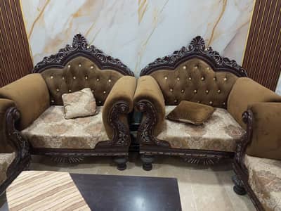 7 seater sofa in good condition available