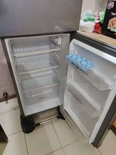 like brand new total geniune fridge