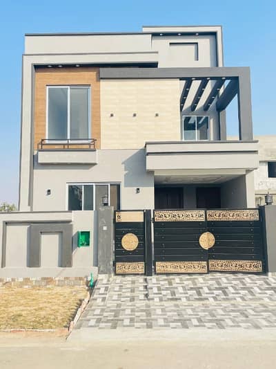 05-Marla Brand New House For Sale