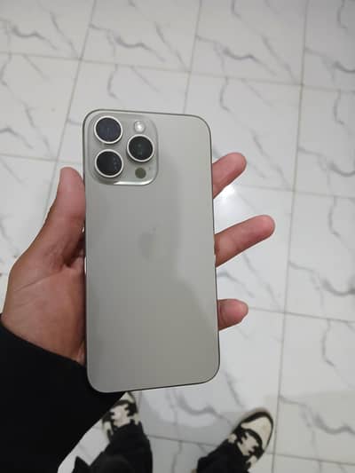 iPhone 15  pro max bypass