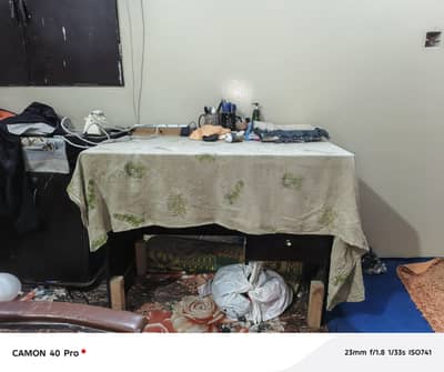 Office table n Chair