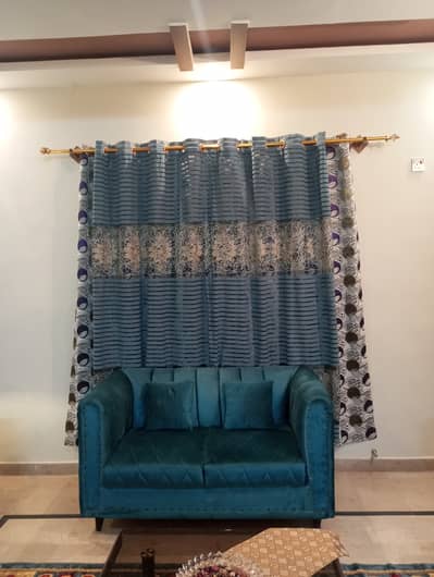 6 seater sofa set with center table