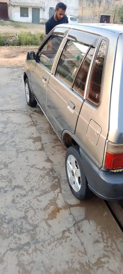 Suzuki Mehran Model 2011