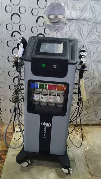 Hydra Facial Machine Used New for sale