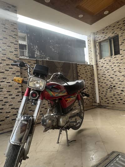 70 Cc (only driven in bahria)