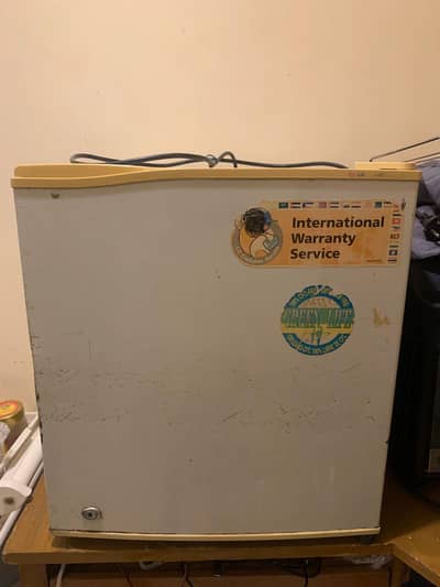 LG mini fridge