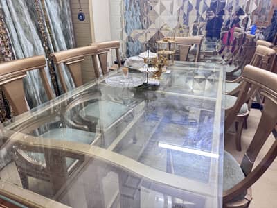 8 seater Dining Set