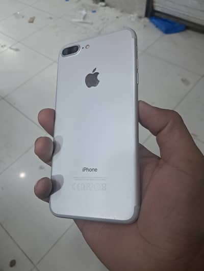 Apple iPhone 7 Plus 128 gb  silver glass crack working good