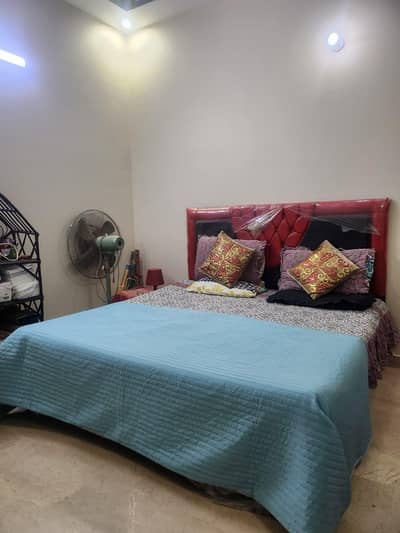 Habitt Wooden Queen Size Bed