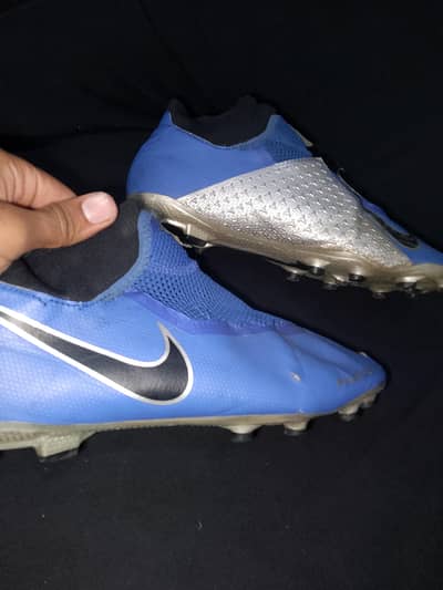 Nike original ghost edition shoes,Size 9,10