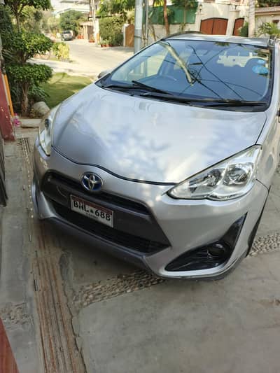 Toyota Aqua 2015 18 DHA