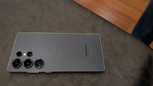 S25 ultra 12/256 Sim time available